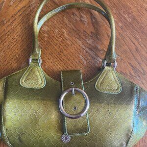 Emerald Green Crocodile-Embossed Handbag – Striking & Sophisticated